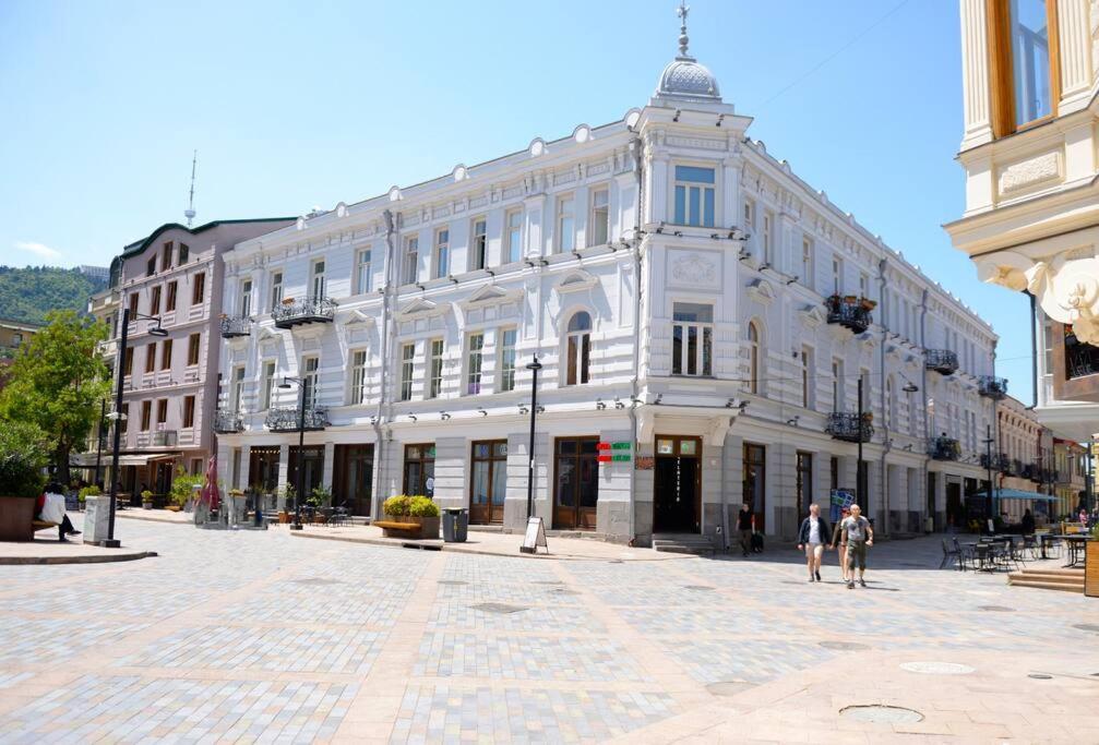 Your Cozy Place Tbilisi Exterior foto